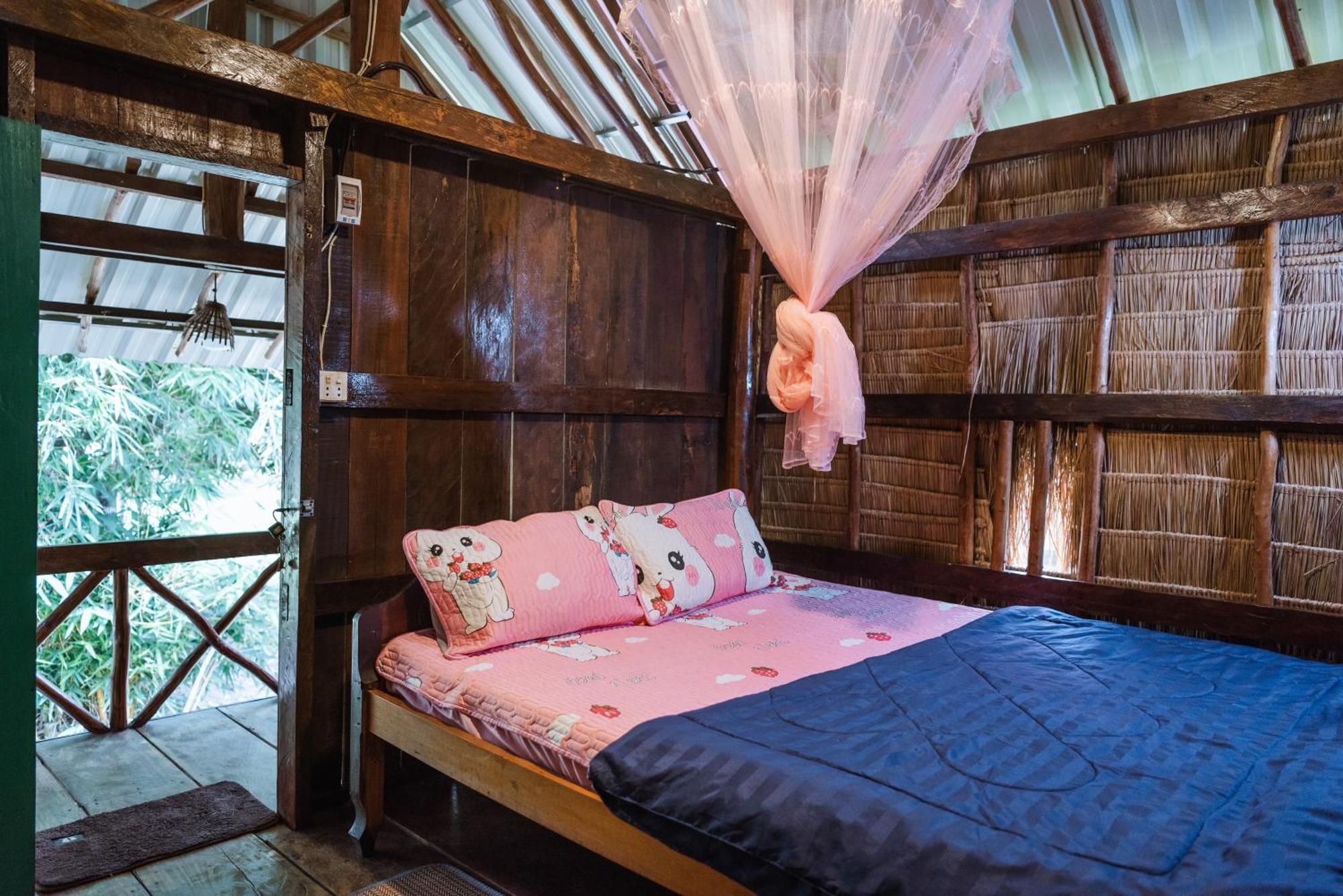 Hotel Le Soleil Kep Esterno foto